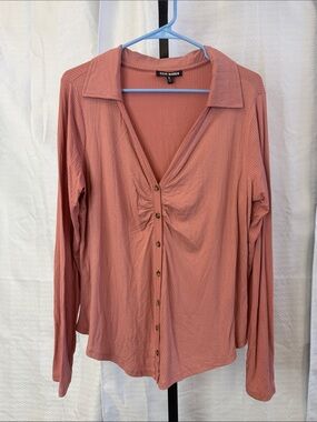 Steve Madden Dusty Rose Ribbed Button-Front Long Sleeve Shirt